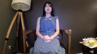 MIMK-085 超デキる人妻女上司と出張先でセックス！いつもは怖い彼女がただの女になったワケ JULIA
